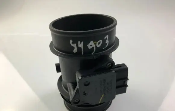 Volvo V70 Mass air flow meter 30713512