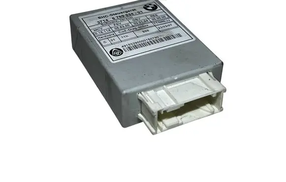 BMW 5 E60 E61 Air suspension control unit module (rear) 6769834