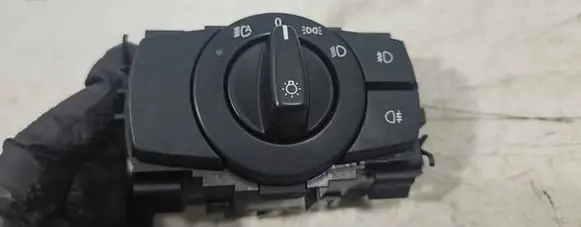 BMW 1 E81 E87 Light switch 6932796 0004117929 33600201