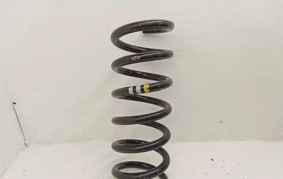 Volkswagen Touareg II Front coil spring