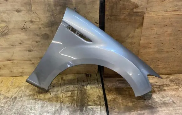 Ford Mondeo MK IV Fender