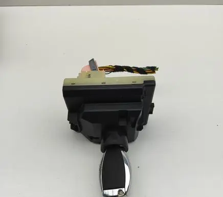 Mercedes-Benz C W205 Ignition lock A2059006713
