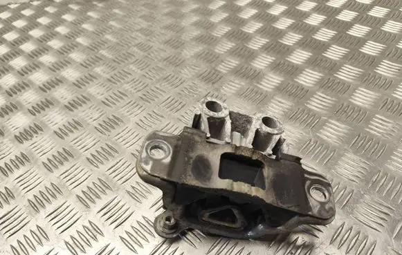 Fiat Punto (199) Engine mount bracket 071A236