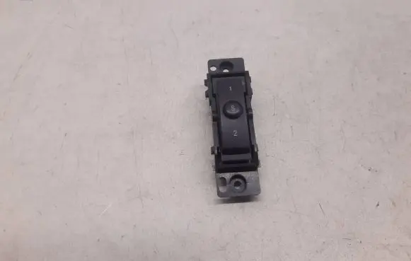 Chrysler 300 - 300C Other switches/knobs/shifts 04602446AB 44007105 1A1307555
