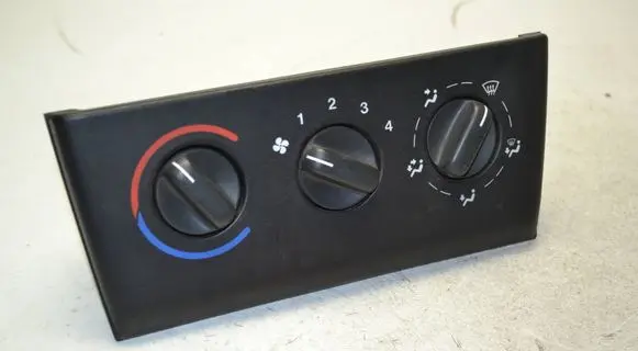 Opel Vectra B Climate control unit 6081F1A 86323
