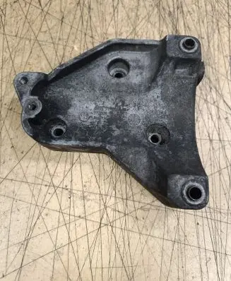 BMW X5 E70 A/C compressor mount bracket 6455779986301 64557799863 7799863