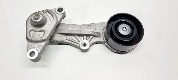 Hyundai Kona I Belt tensioner pulley 2528303HA0 2528303HA1