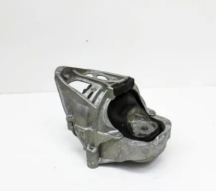 Audi Q5 SQ5 Engine mount bracket 4M0199371M