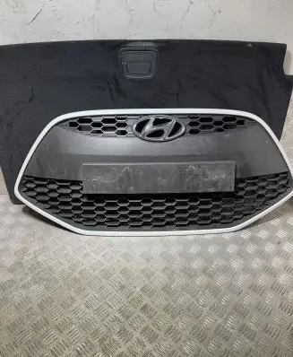 Hyundai ix20 Front bumper upper radiator grill 86351-1K500