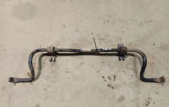 Renault Megane III Front anti-roll bar/sway bar 546117504R