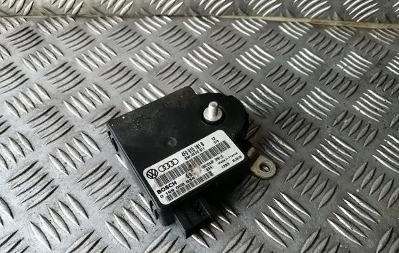 Audi A6 S6 C6 4F Power management control unit 4F0915181B 0199000034