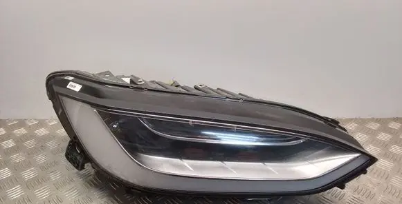 Tesla Model X Headlight/headlamp 0020102404 103431900B