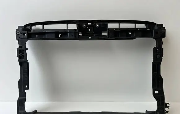Volkswagen PASSAT B8 Radiator support slam panel 3G0805588AD