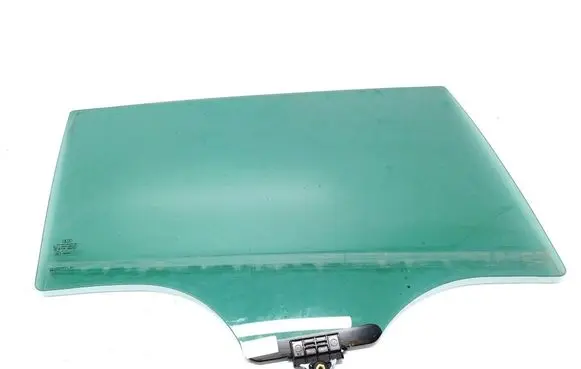 KIA Sportage Rear door window glass
