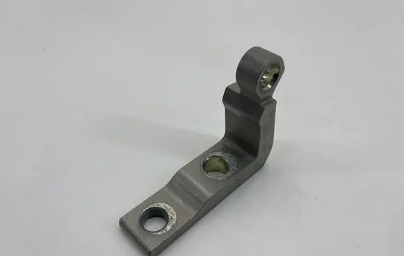 Volvo XC40 Front door upper hinge 31424585
