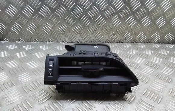 Lexus ES 250 - 300 - 330 Dashboard side air vent grill/cover trim 5567033480