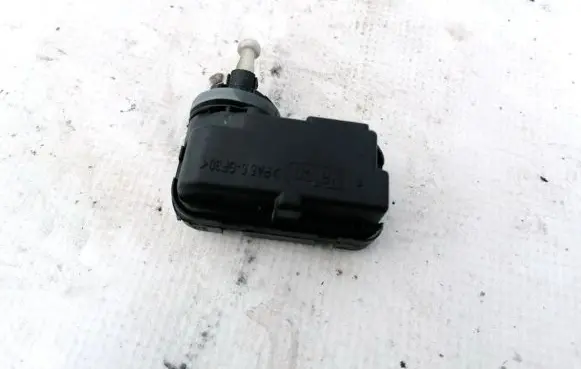 Opel Meriva A Headlight level adjustment motor 