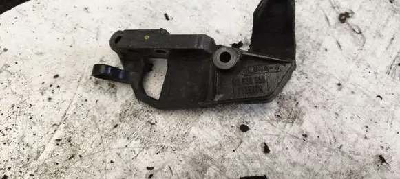 Opel Astra G Engine mounting bracket 90538558