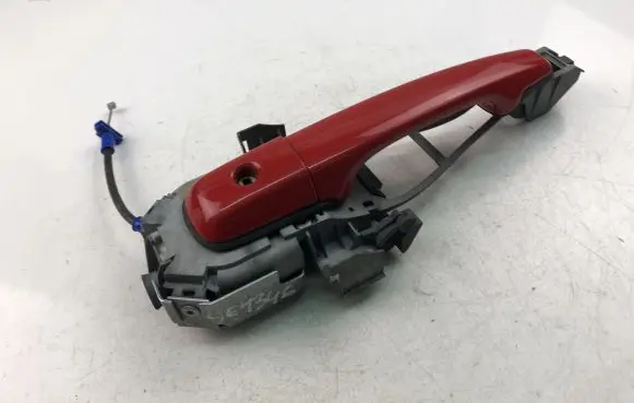 Volvo C30 Front door exterior handle 39879658