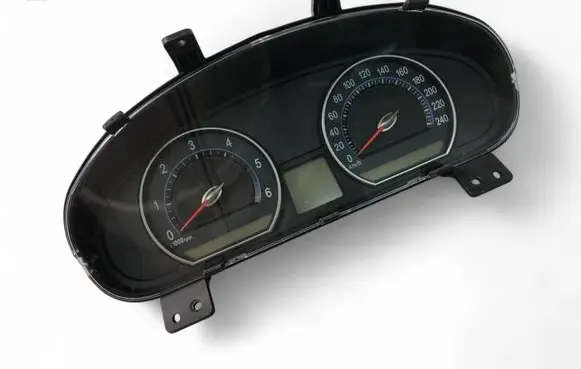 KIA Magentis Speedometer (instrument cluster) 940032G240