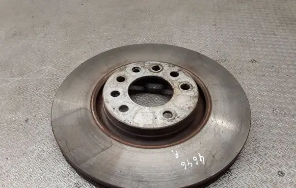 Opel Meriva B Front brake disc