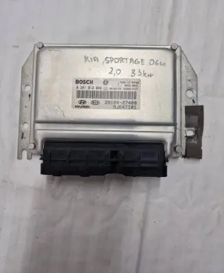 KIA Sportage Engine control unit/module 3910427400 0281012099 9JK4T101