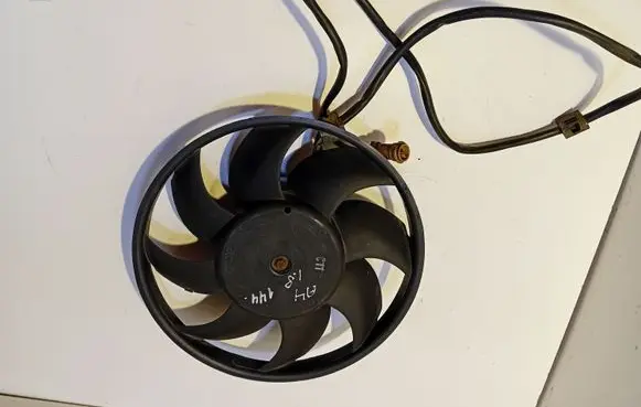 Audi A4 S4 B5 8D Fan impeller 