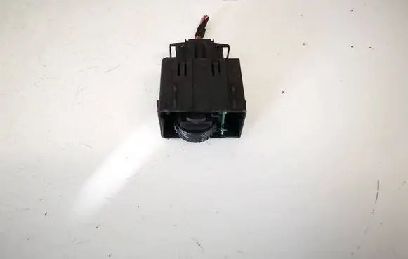 Skoda Fabia Mk1 (6Y) Headlight level height control switch