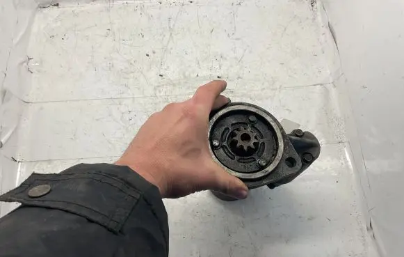 Opel Monterey Starter motor