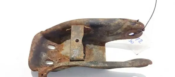 Honda Accord Engine mounting bracket