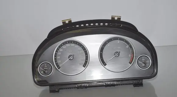 BMW 5 F10 F11 Speedometer (instrument cluster) 9265179 9268308 9291413