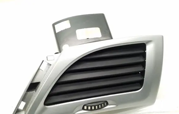 Renault Megane III Dashboard side air vent grill/cover trim