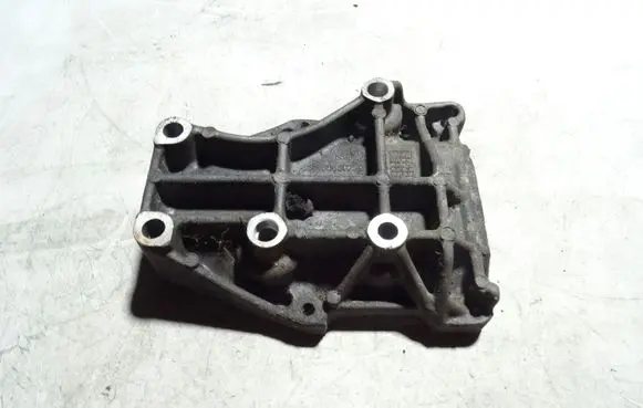 Alfa Romeo 147 A/C compressor mount bracket 60630739