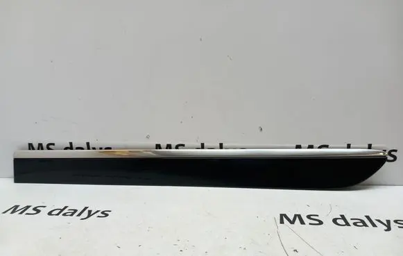 Mercedes-Benz ML W164 Rear door trim (molding) A1646905362 1646905362