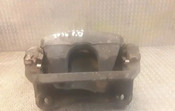 Nissan Murano Z50 Front brake caliper