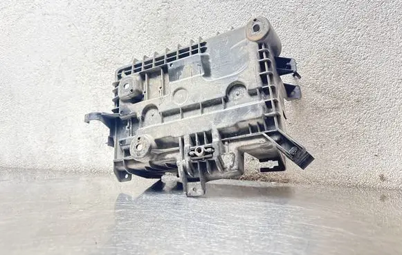 Opel Corsa D Battery tray 13235642 600002190