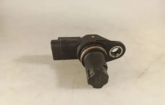 Opel Vivaro Camshaft position sensor 8200567414
