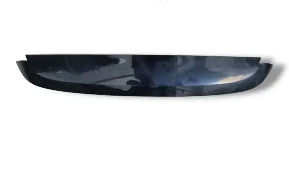 Tailgate/trunk spoiler
