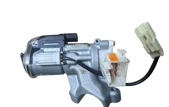 Toyota Avensis Verso Ignition lock 45020287