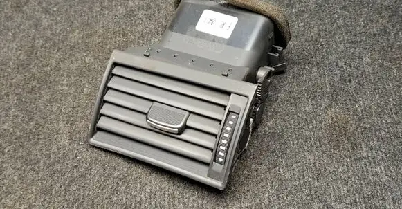 Audi A8 S8 D3 4E Dashboard side air vent grill/cover trim 4E0820901