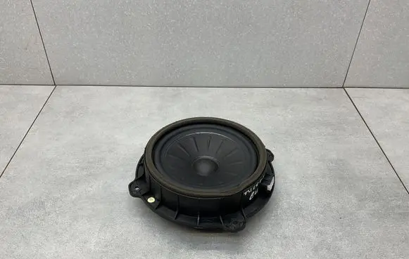 Hyundai Tucson TL Rear door speaker 96330D3000