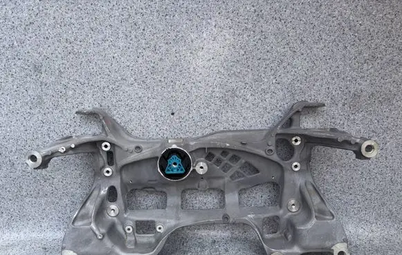 Volkswagen Transporter - Caravelle T7 Front subframe 7T0199313C