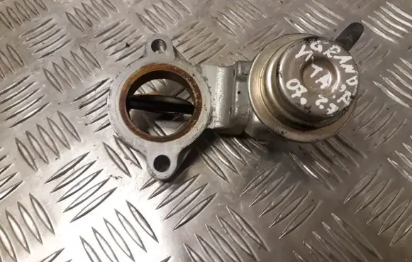 Suzuki Grand Vitara II Throttle valve