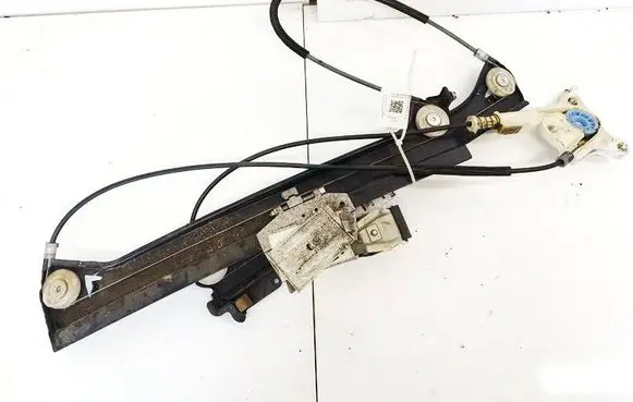 Mercedes-Benz CLK A209 C209 Sliding door window regulator with motor 
