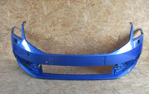 Skoda Octavia Mk3 (5E) Front bumper 5E0807221N