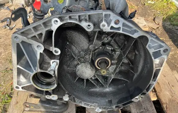 Suzuki Vitara (LY) Manual 6 speed gearbox ZND