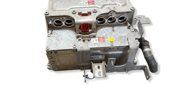 Audi A3 8Y Voltage converter/converter module 5WA907070B SW0222 043750801Z