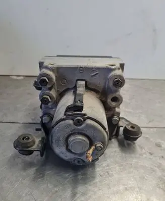 Audi A6 S6 C4 4A ABS Pump 8D0614111