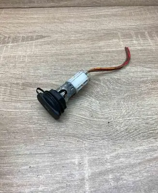 Skoda Octavia Mk2 (1Z) Cigarette lighter 1J0919309
