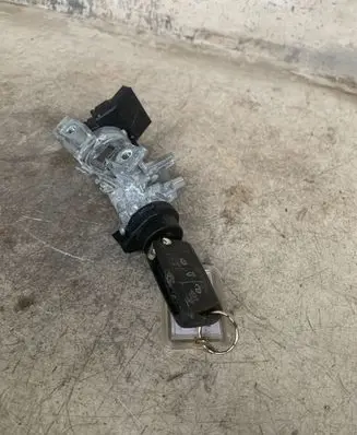 Volkswagen Taigo Ignition lock 1K0905851